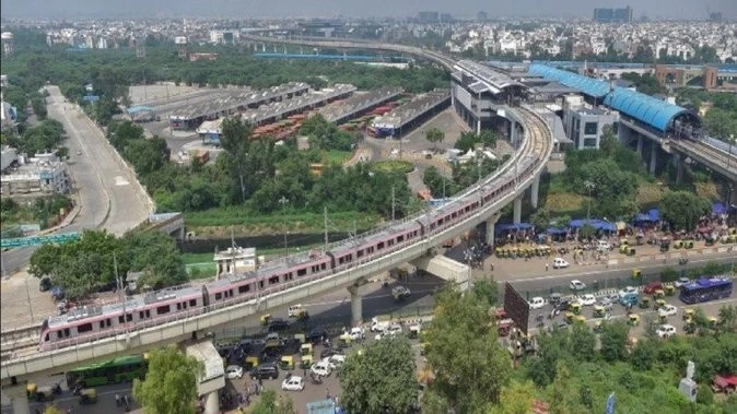 Good news! State's first travelator will be built in Faridabad at a cost of Rs 35 crore, metro-railway stations will be connected.