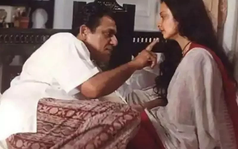 Amrish Puri Ki Sex Chudai - Did om puri rekha really got physical during kursi intimate scene during  aastha shooting