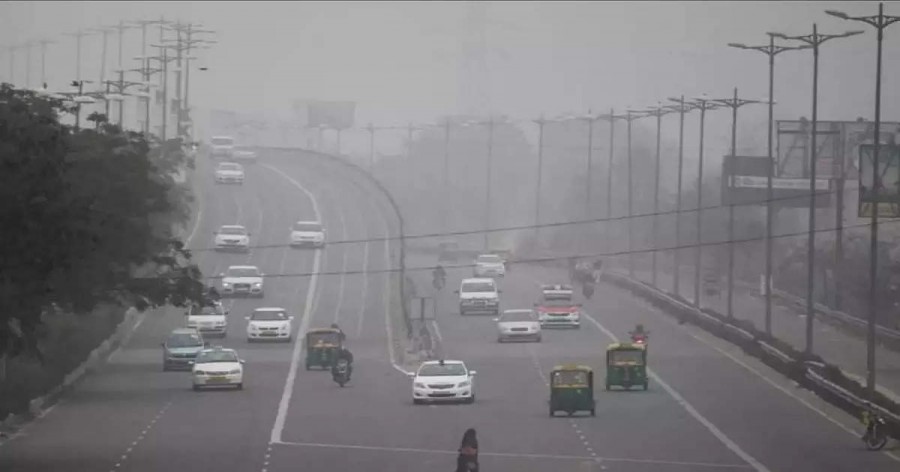 Pollution In Noida: Grap-4 implemented in Noida amid rising pollution ...