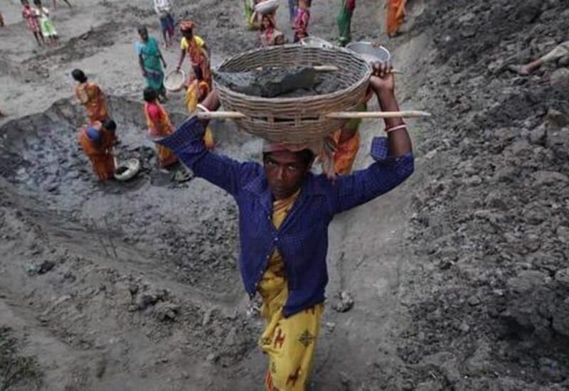 Mgnrega Workers' Income Doubles To ₹1,000 In April-july: Crisil