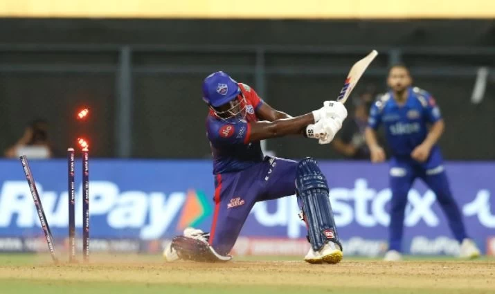 Mumbai beat Delhi by 5 Wickets