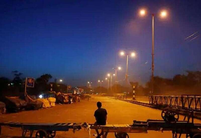 night-curfew-hours-extended-to-8pm-7am-in-noida-lucknow-8-other-up