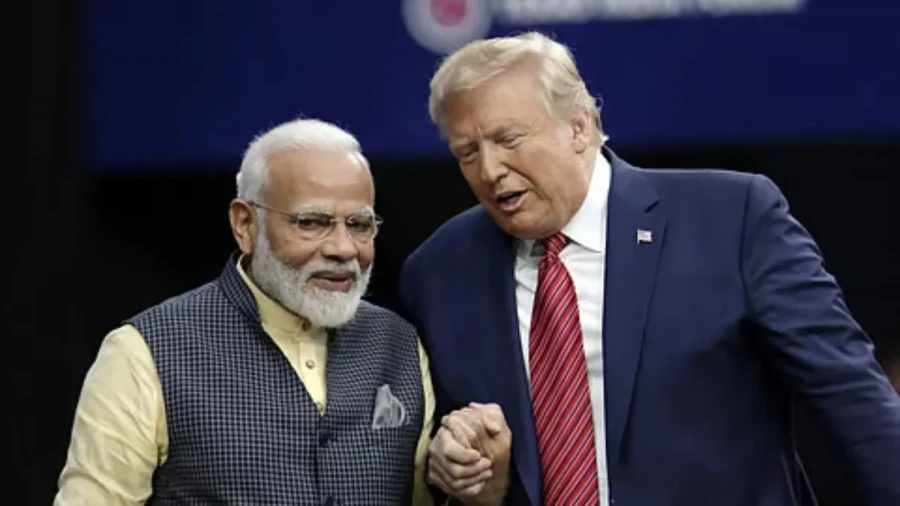 PM Modi and President Trump Review Strategic Ties, Focus on Global Peace