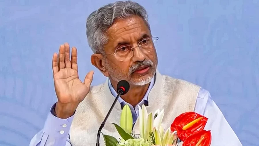 Jaishankar vs Tharoor: Doesn't your blood boil? Jaishankar's reply on ...