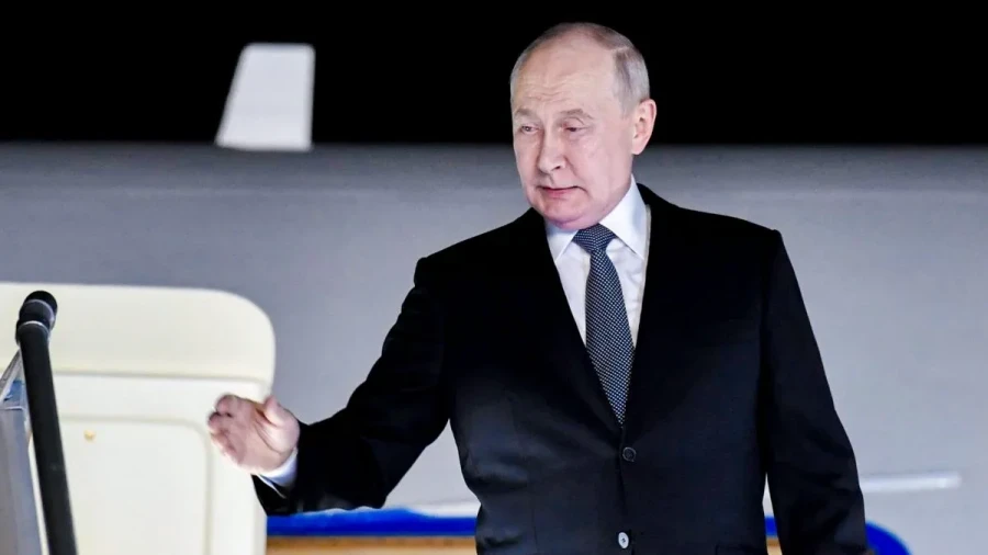Putin Warns Europe From India: Sending Troops To Ukraine Means War With Russia